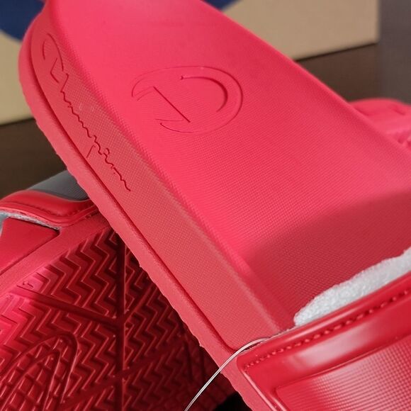 Champion Squishy Classic Sandals Soft Sole C Logo Men's Slides Red Gray New 10 - Picture 3 of 9